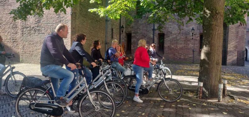 The Hague: Highlights Bike Tour - Bike Comfort and Weather Preparedness