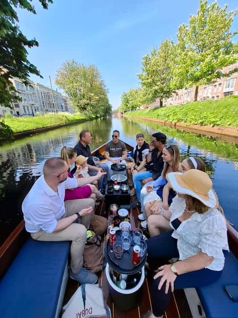 The Hague: individual tickets for an electric boattour! - Discover The Hague from a New Perspective with an Electric Boattour