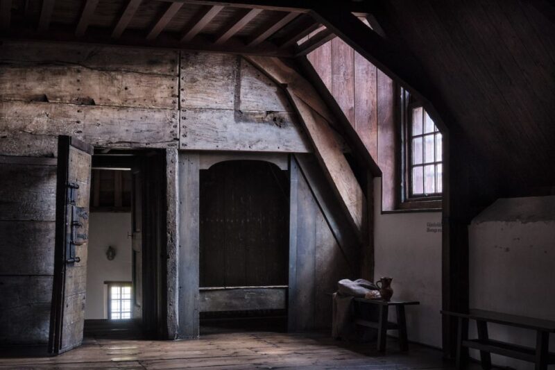 The Hague: Prison Gate Museum - Who Will Appreciate the Prison Gate Museum Most