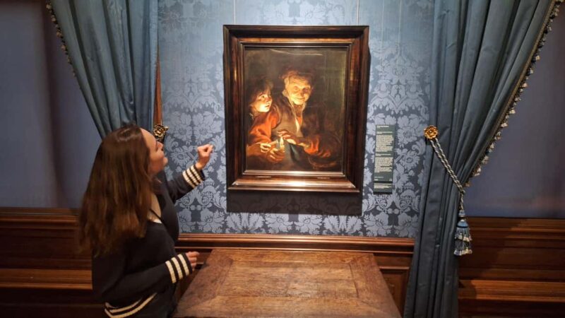 The Hague: Private Guided Tour in the Mauritshuis Museum - Discover Masterpieces by Vermeer, Rembrandt, Fabritius, and Rubens in The Hague