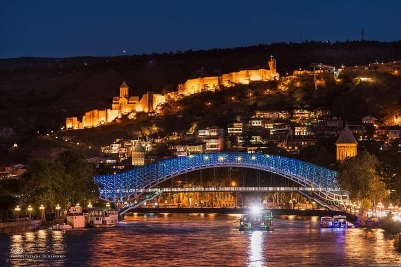 The Heart of Tbilisi: Walking Tour of Top Landmarks - Discovering the Fig Gorge and Ancient Sulfur Baths