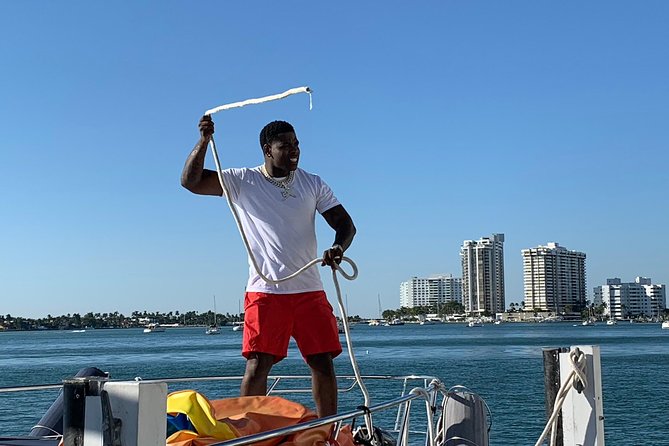 The highlight of your Vacation! - The Tours Popularity and Customer Satisfaction