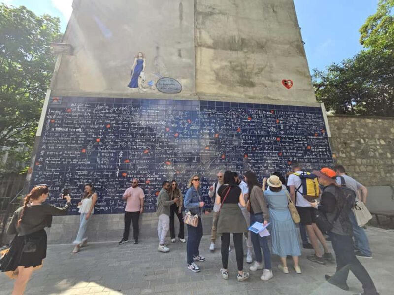 The historic district of Montmartre - Discovering the Artistic Legends and Cultural Landmarks