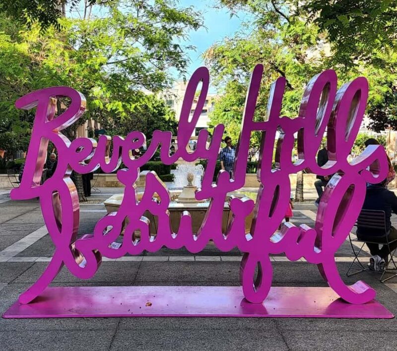 The History and Architecture of Beverly Hills - Beverly Hills Sign: The Photo Spot and Starting Point