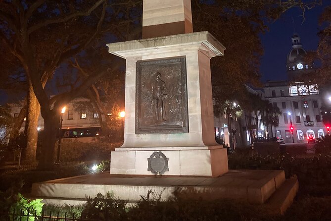 The History Buff: Savannah Walking Tour - Savannah Historic Districts Top Landmarks