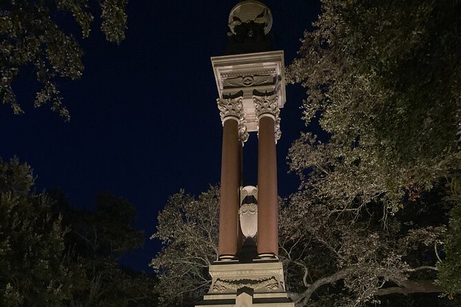 The History Buff: Savannah Walking Tour - The Role of the Expert Guides