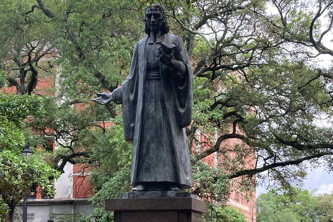 The History Buff: Savannah Walking Tour - What Sets This Tour Apart from Others