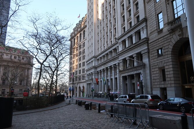 The History of Old New York Shared Tour - Oldest Streets and Wall Street’s Origins