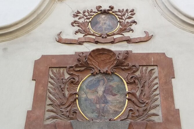 The House Signs of Old Prague: A Self-Guided Audio Tour - Key Points