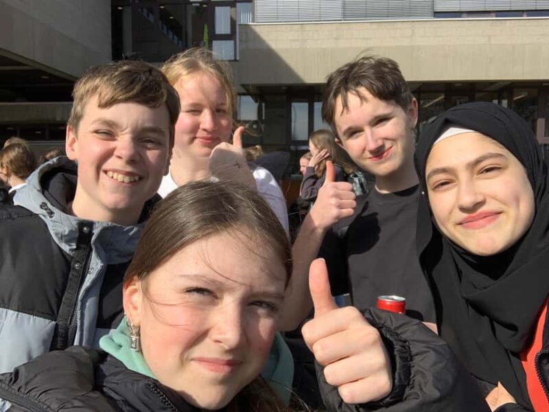 The Hunt Barcelona - an Epic City Adventure - Guide’s Role and Language Options