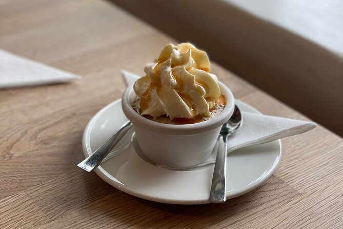 The Icelandic Sweet Tooth Tour - The Guides and Their Storytelling Approach