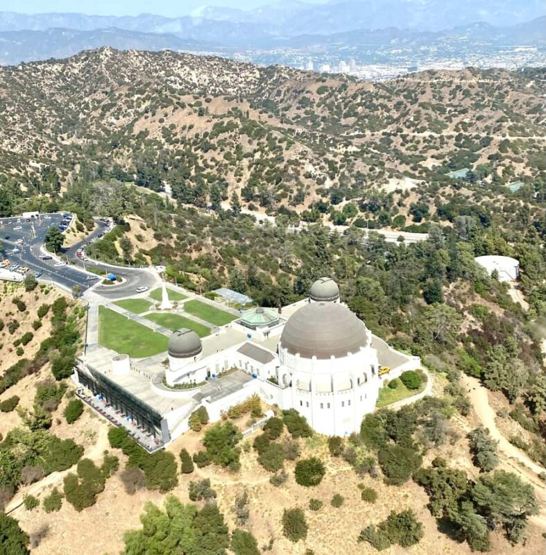 The LA Helicopter Tour - What the Helicopter Cabin Offers for Comfort and Entertainment