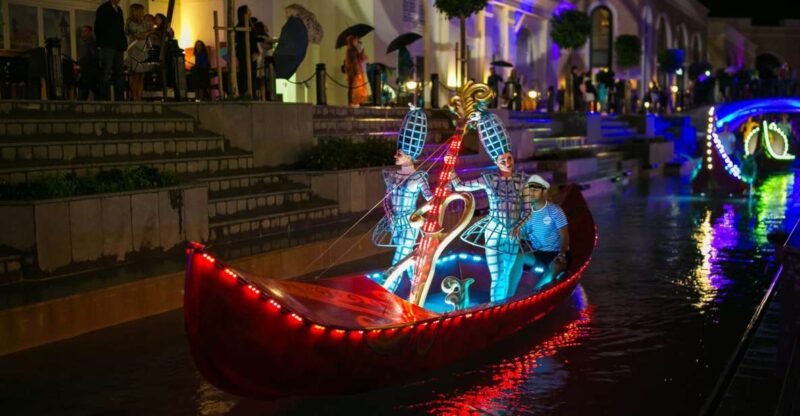 The Land of Legends Night Show & Shopping Avenue - From the Land of Legends Hotel to the Night Show Venue