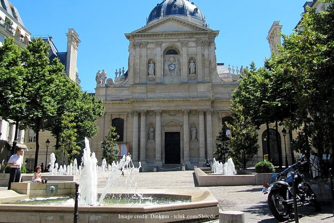 The Latin Quarter: Paris' Left Bank Private Half-Day Tour - Highlights: The Gardens, Bookshop, and Iconic Bridges