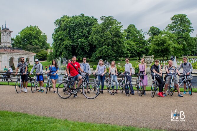 The London Landmarks. 3.5 hour Morning tour - Visiting Kensington Palace in the Royal Parks