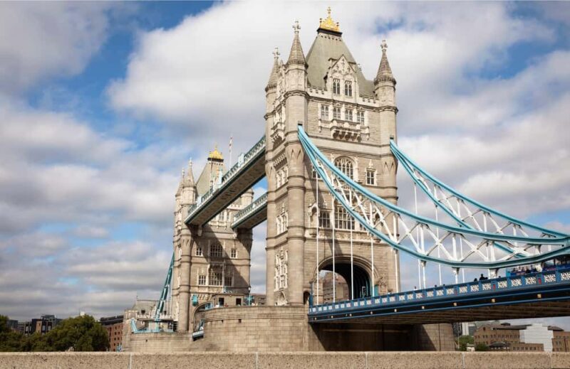 The London Pass®: 95+ Attractions including Tower Bridge - How the Pass Compares to Other London Tours