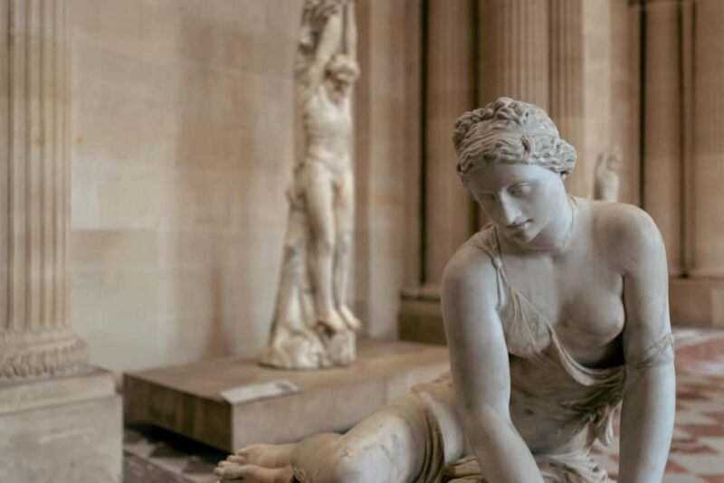The Louvre Museum - PRIVATE TOUR - The Role of the Expert Guide
