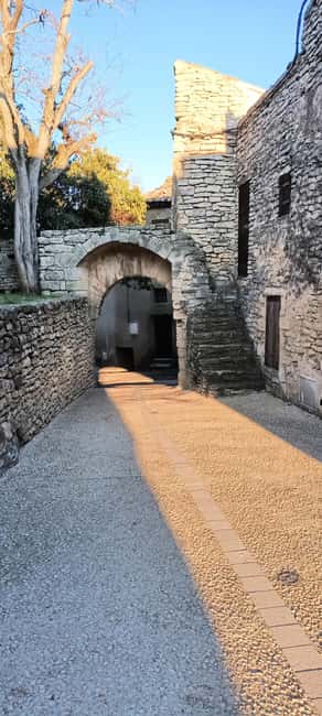 The Luberon: Explore hilltop villages on an electric bike - Visiting Oppède-le-Vieux and Its Surroundings