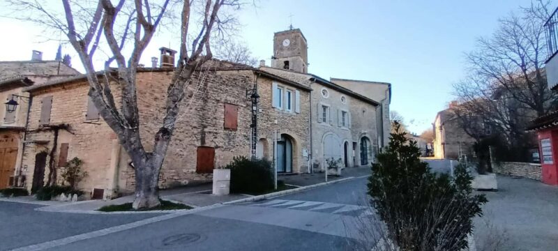 The Luberon: Gordes and Roussillon, discover it all by electric bike - Physical Requirements and Suitability