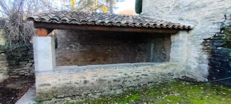 The Luberon: Gordes and Roussillon, discover it all by electric bike - Value and Booking Options