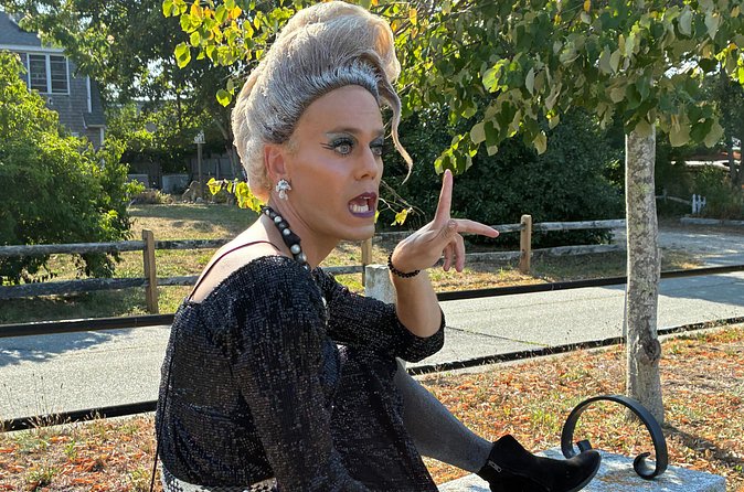 The Lucinda Lipol Tour of Salem - What Sets This Salem Tour Apart: Wit Meets History