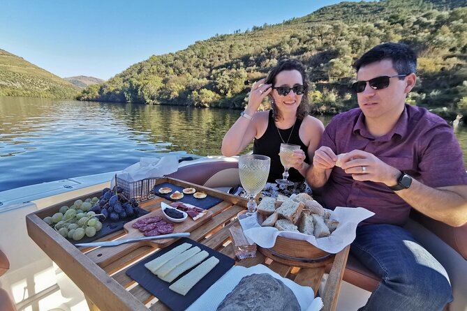 The Luxury Douro tour - The Guide: Expertise and Personal Touch