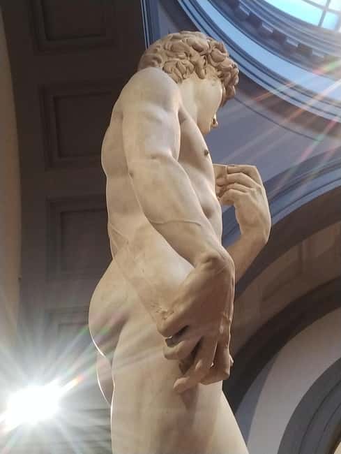 The Magic of Florence: Uffizi, David, Walking Tour & Gelato - The Art of Gelato and Local Flavors