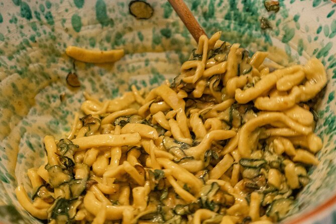 The Magic of Sorrentine Cuisine: Lessons and Tastings - Wine Tastings: Falanghina and Aglianico