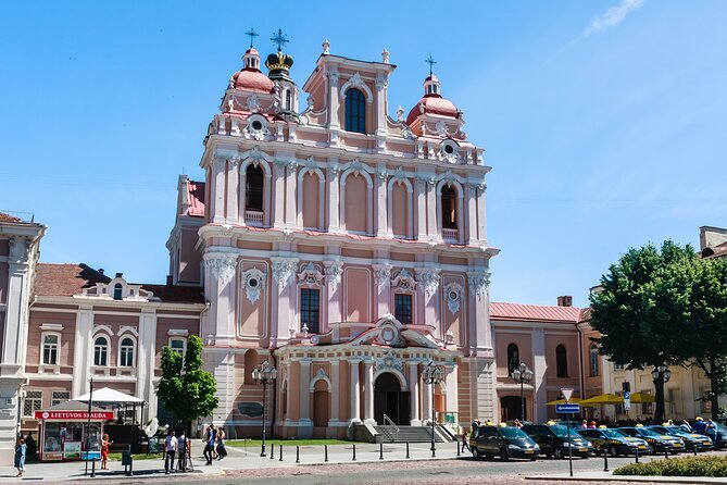 The Majestic and Royal Vilnius Private Walking Tour - Key Points