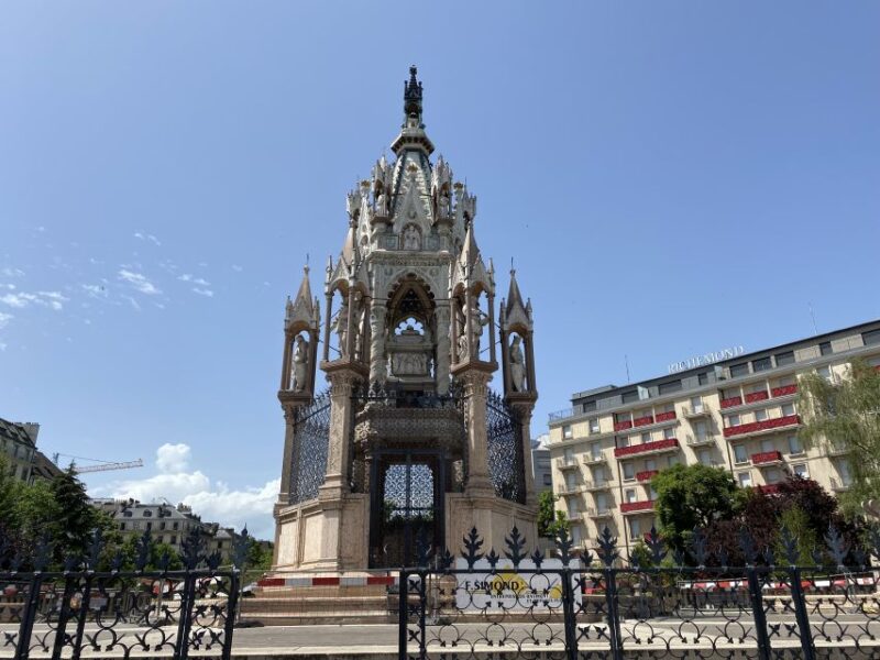 The Many Faces of Geneva: Self-Guided Audio City Tour - The Town Hall and Reformation Wall