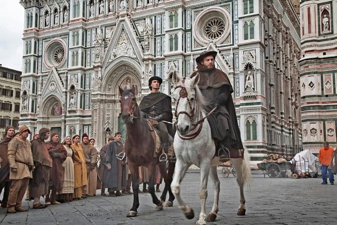 The Medici Family: Lorenzo The Magnificient and the TV movie - Starting at the Medici Riccardi Palace in Florence