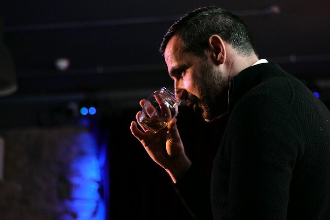 The Mountebank Comedy Whisky Tasting - Discover the Only Whisky Tasting Led by a Professional Comedian in Edinburgh