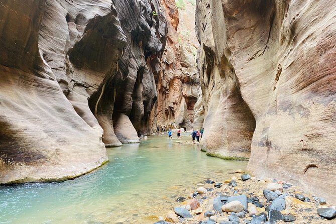 The Narrows: Zion National Park Private Guided Hike - Logistics of Meeting and Ending the Tour