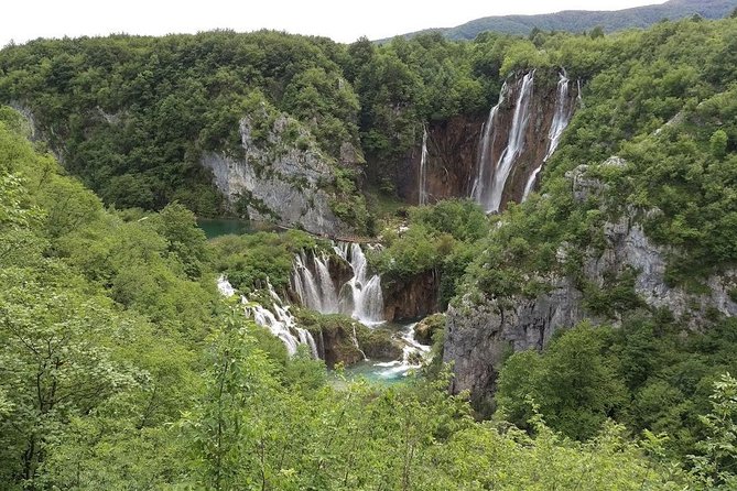 The natural park of Plitvice Lakes transportation, and return to Zadar - The Expertise of Guide William and Personalised Tips