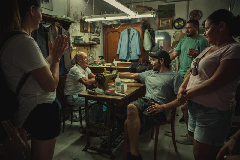 The Neapolitan People, culture, history and folklore - Walking Through the Streets of Quartieri Spagnoli