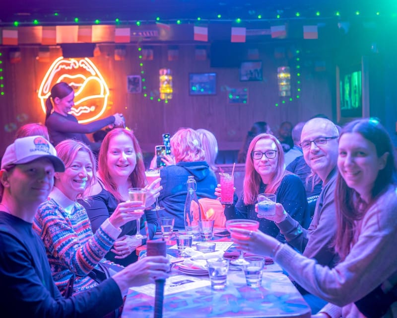 The NYC Speakeasy Adventure: A Tipsy Trip Through History - The Guide’s Engaging and Knowledgeable Style