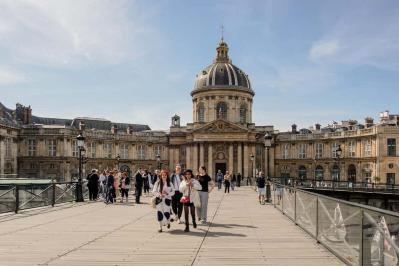 The Official Emily in Paris Locations Walking Tour - Exploring the Palais Royal and Its Elegant Gardens