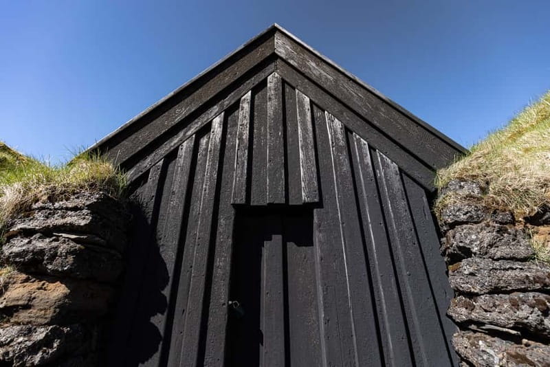 The Old Turf Farm at Keldur: Want to Travel Back in Time? - Discover the Old Turf Farm at Keldur: A Journey Into Iceland’s Past
