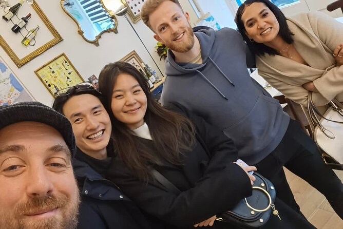 The only Paris Wine Tasting experience you need to do - 2 hours - Practical Details: Duration, Group Size, and Accessibility