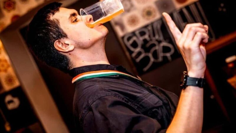 The Original Athens Pub Crawl With VIP Club Entry - The Pacing and Group Vibe