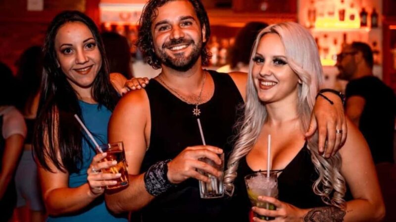 The Original Athens Pub Crawl With VIP Club Entry - The Mix of Cultural Stories & Nightlife Fun