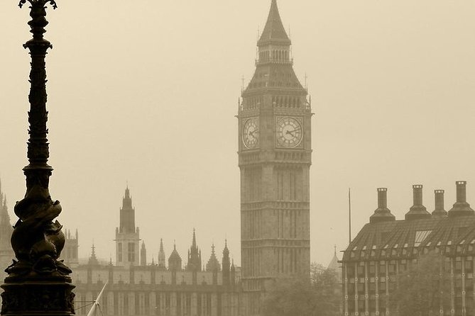 The Original Jack the Ripper Coach Tour of Haunted London - Exploring Smithfield Market and Historic Executions