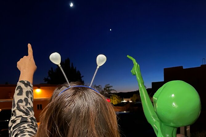 The Original Sedona UFO and Stargazing Night Tour - The Narration and Guide’s Role