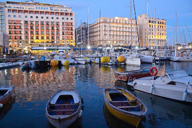 The Origins Of Naples. Unique private tour of the monumental area - Visiting Piazza del Municipio and the Maschio Angioino