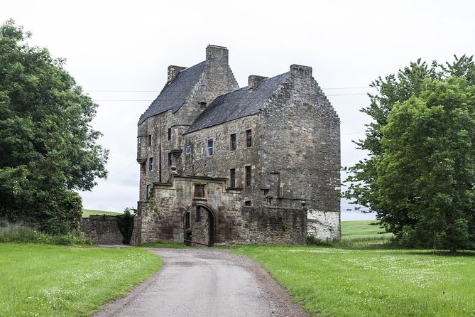 The Outlander 1 Day Experience - Midhope Castle: The Iconic Lallybroch