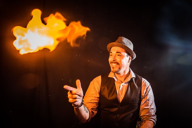 The Outta Control Magic Comedy Dinner Show in Orlando - Key Points