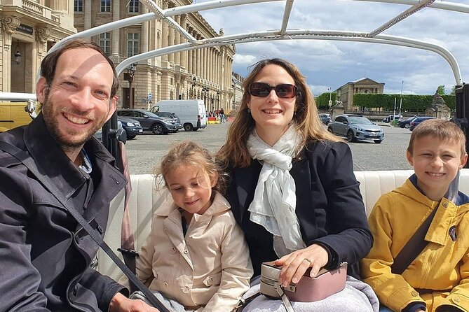 The Paris of the Parisians - Experiencing Daily Life in Monceau’s Neighborhood