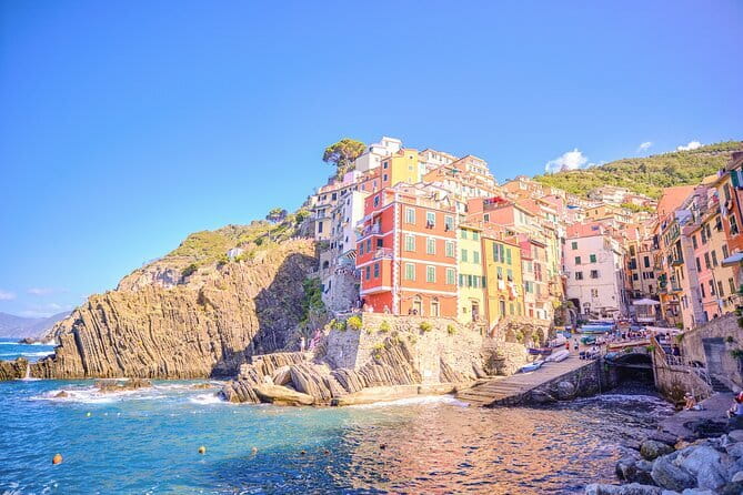 The pearls in the gulf of poets: Cinque Terre private tour - Discovering the Pearls in the Gulf of Poets: A Private Tour to Cinque Terre from Florence