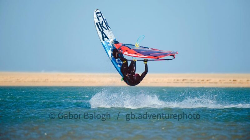 The perfect windsurfing trip: rent top equipment with RENT&GO in Fuerteventura! - Key Points
