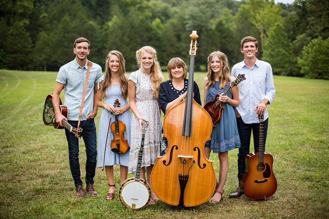 The Petersens at The Little Opry Theatre in Branson - Location and Venue: The Little Opry Theatre in Branson